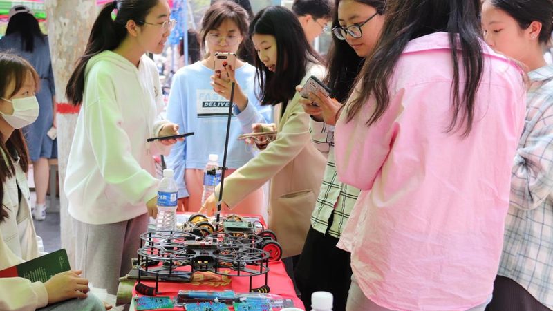 数据湖建设：揭秘企业大数据存储的未来趋势