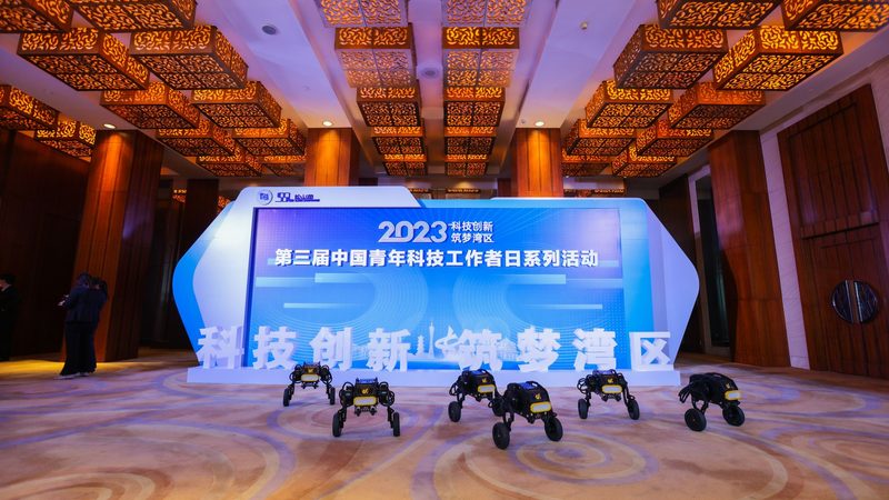 靠谱研发外包平台：如何选择与评估**